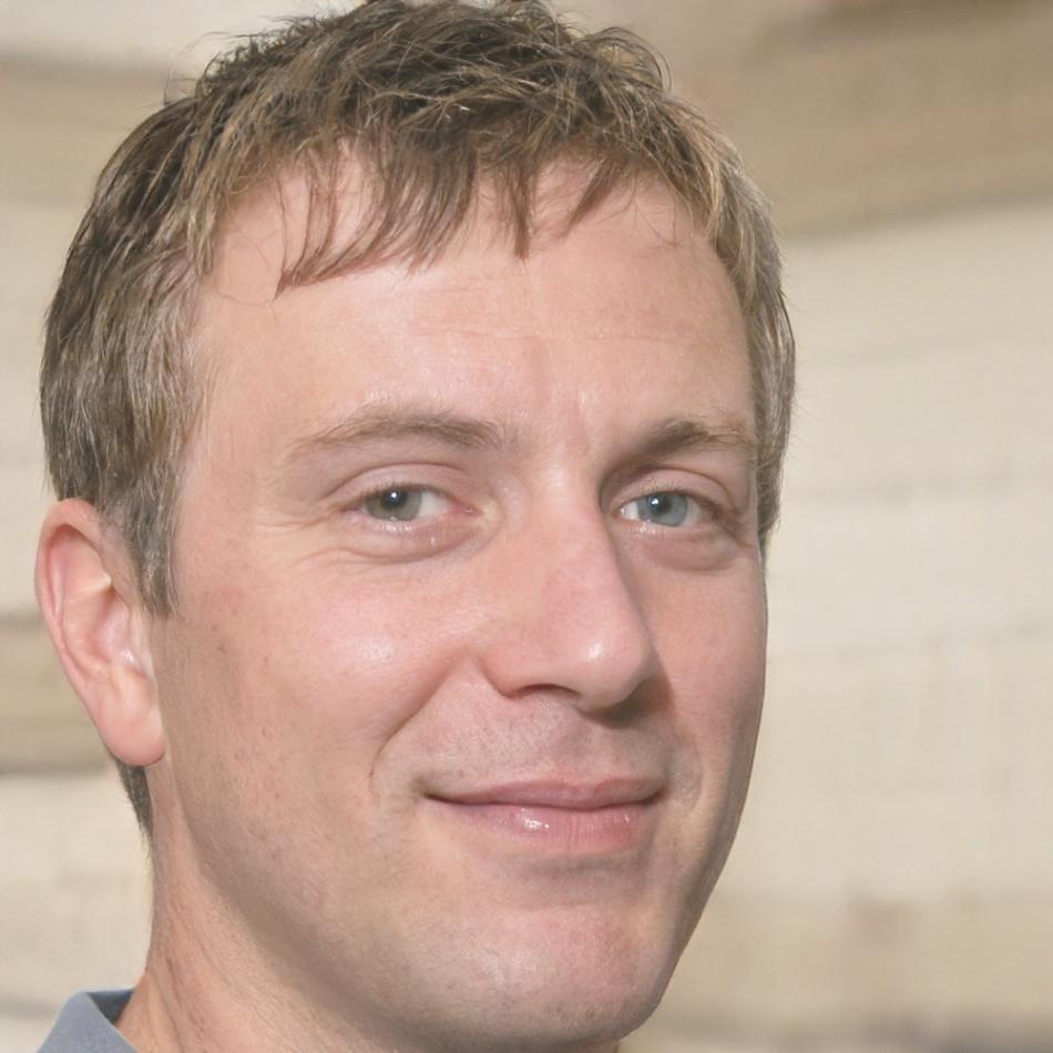 Portrait of Martín Castañeda, finance student and project developer